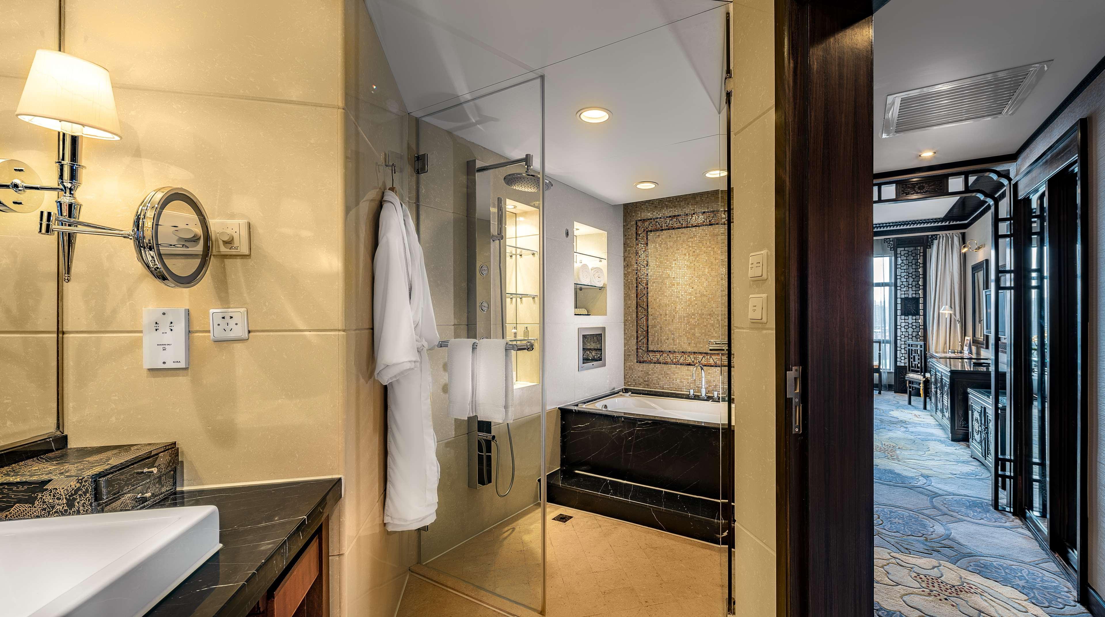 Green Lake Hotel Куньмін Екстер'єр фото